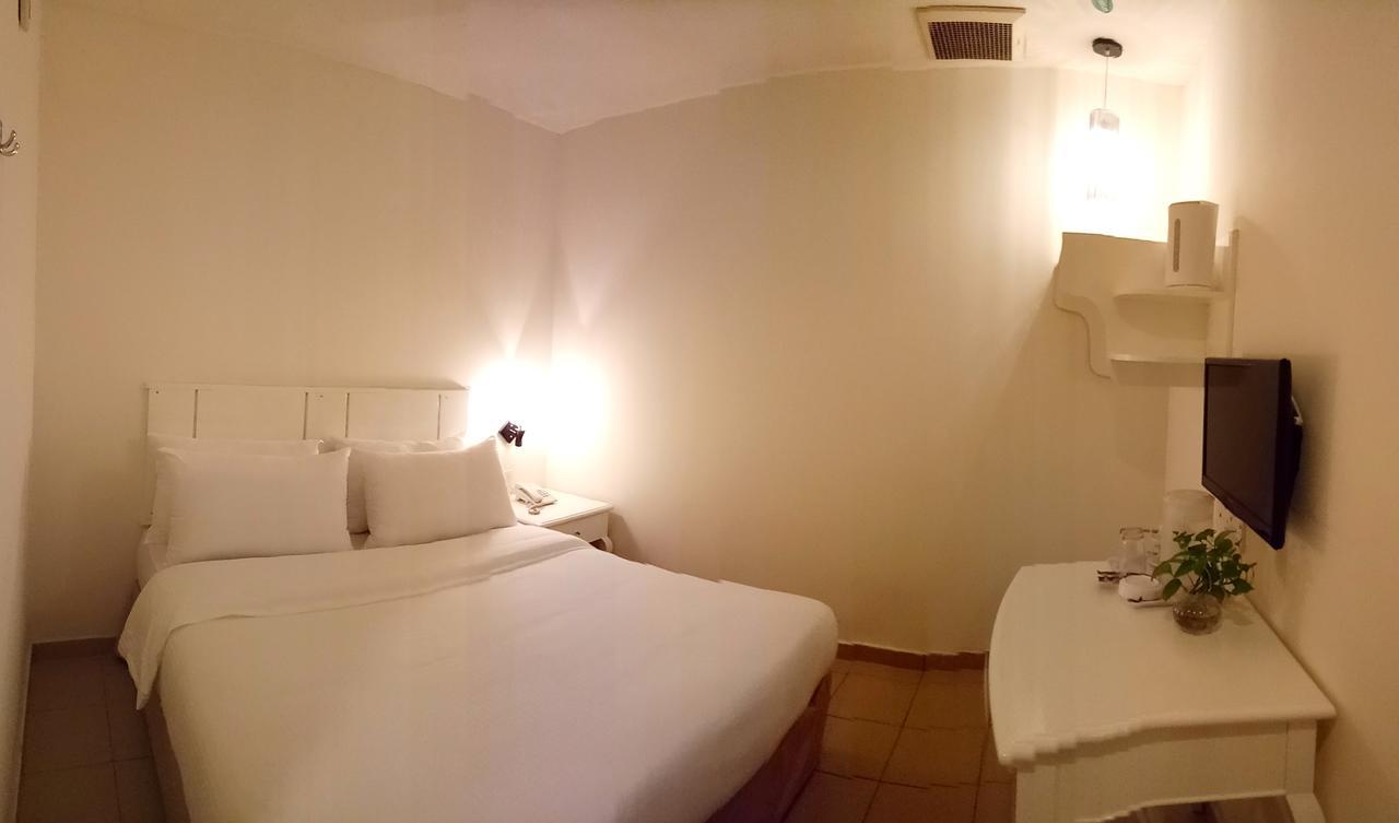 Hotel Sri Sutra - Bandar Sunway 3 Петалінг-Джая Екстер'єр фото